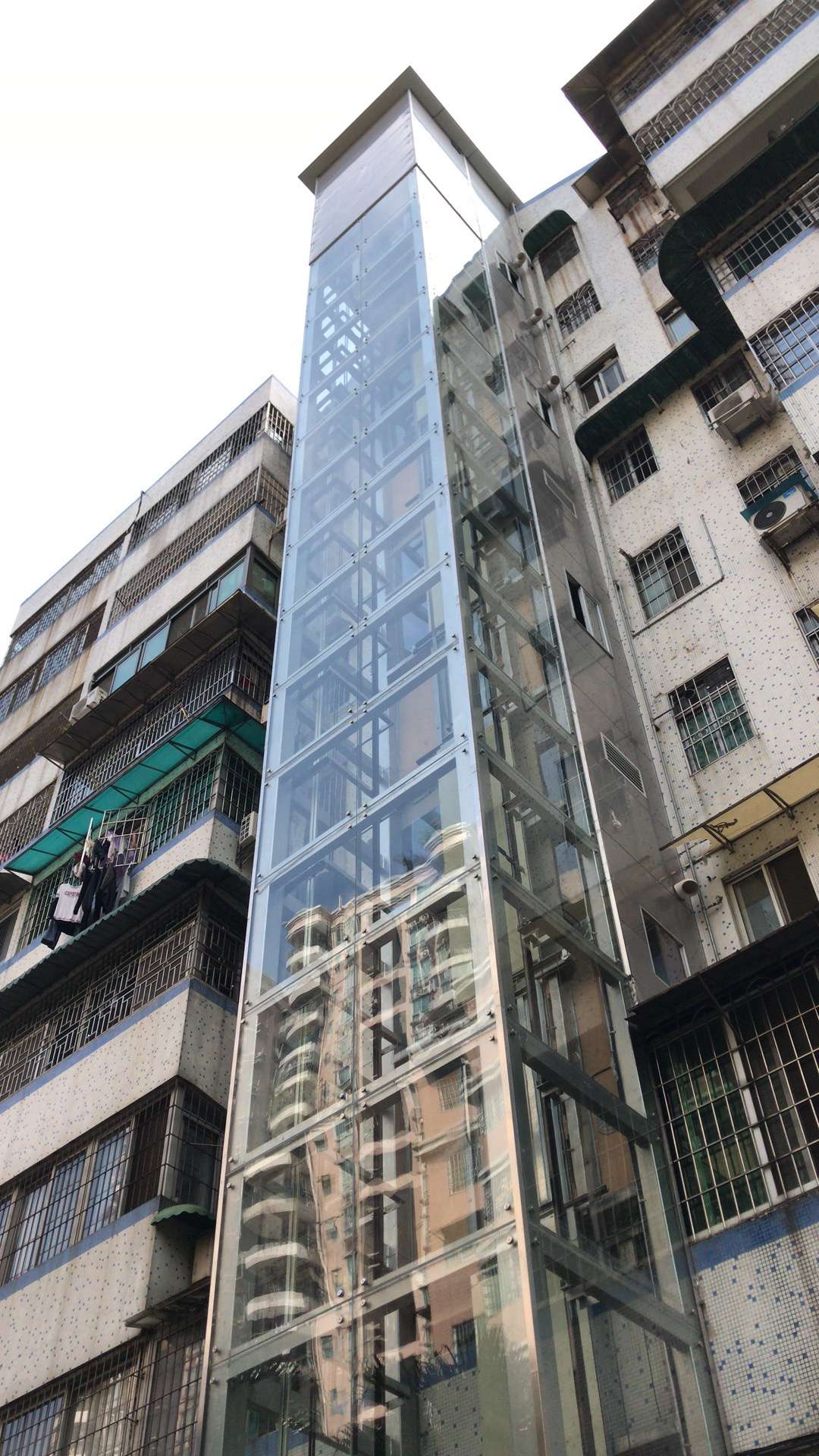 南沙附近老楼加建电梯_广东嘉集